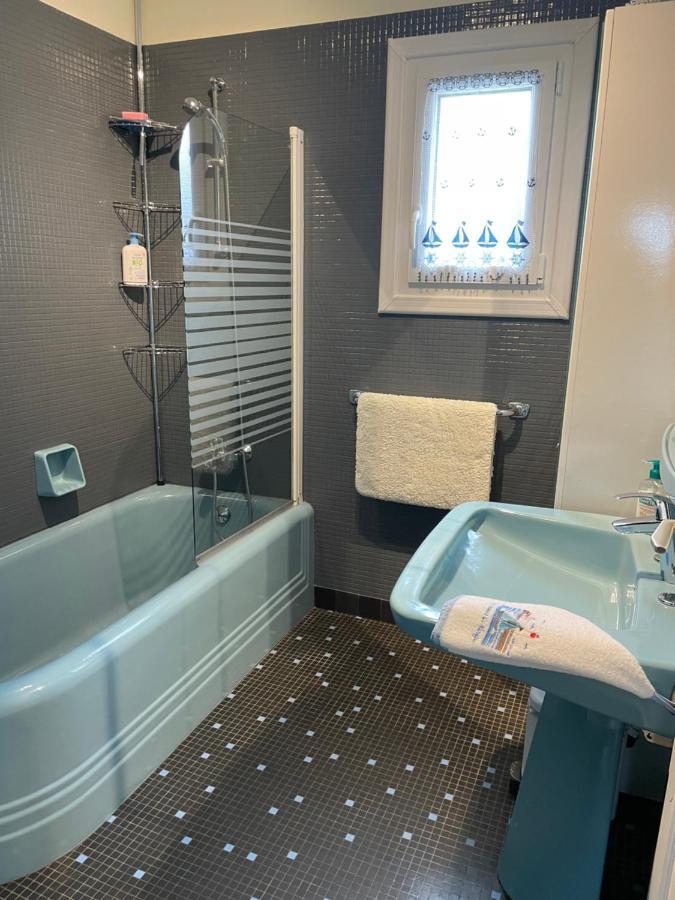 "La Revillaise" Proche Mer, Grand Jardin Clos, 2 A 5 Personnes-Adultes-Enfants- Réville Dış mekan fotoğraf
